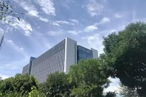 “青海國投”900億負(fù)債壓頂，15億永續(xù)債被要求分期除本兌付